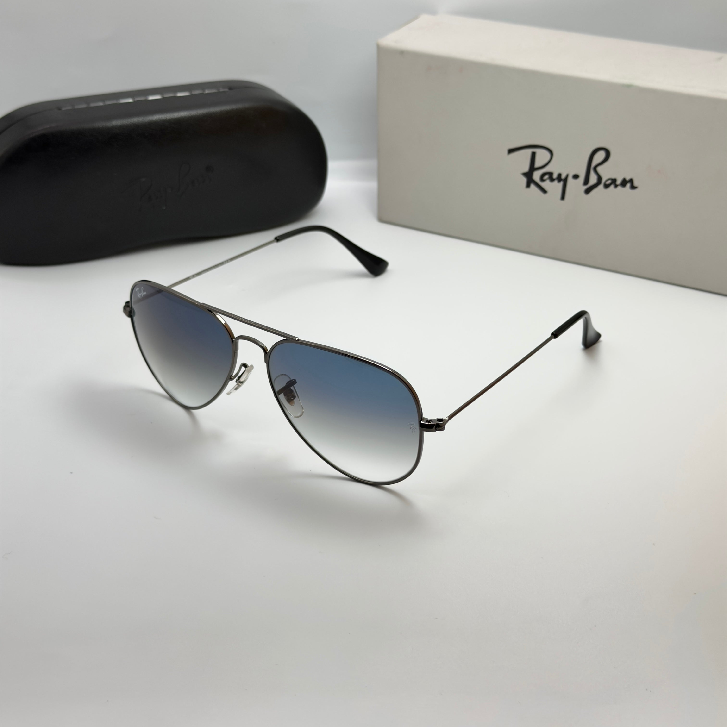 Ray-Ban Aviator RB3025 – Gunmetal & Verres Minéraux Bleu Dégradé