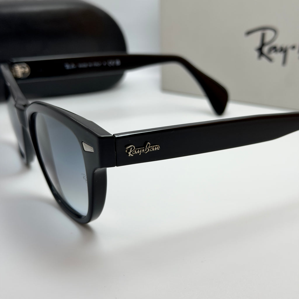 Ray-Ban RB0880S – Classic Retro Edition